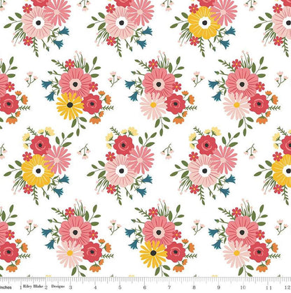 Riley Blake - Gone Glamping - Floral Bouquet White - Fabric by the half yard